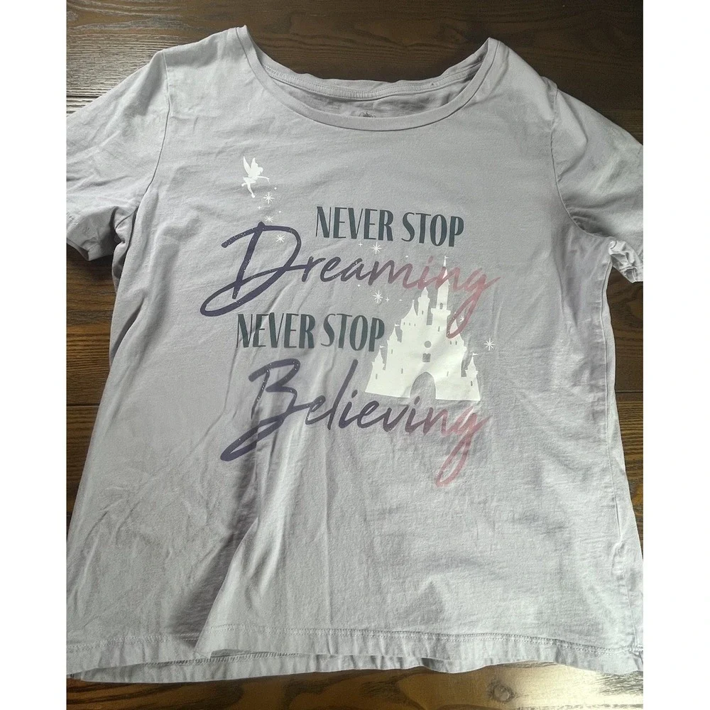 Disney Parks Never Stop Believing Never Stop Dreaming T-shirt Women's Large LG